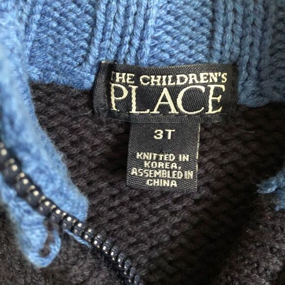 Children’s Place Blue Zip Up Sweater Size 3T - Picture 2 of 3